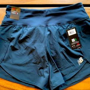 New Balance Impact Run Shorts Size M NWT